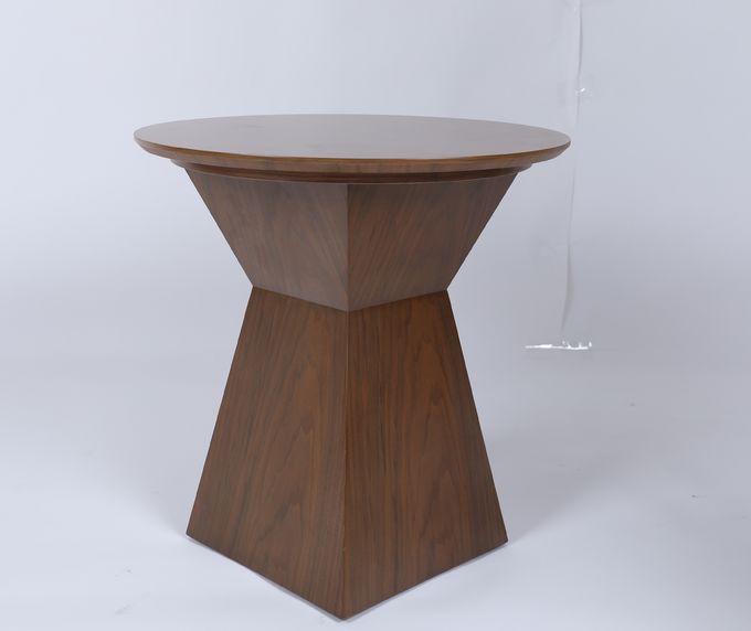 Moderner kundenspezifischer fester hölzerner LuxusRundtisch mit gegürteter Mitte-quadratischer Basis 0