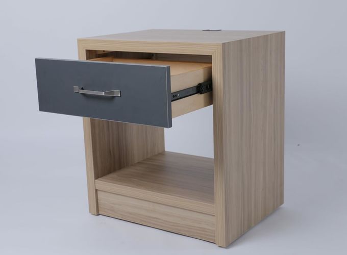 Hölzernes Korn-kundenspezifischer Nachtnachttisch für Wohnzimmer 1