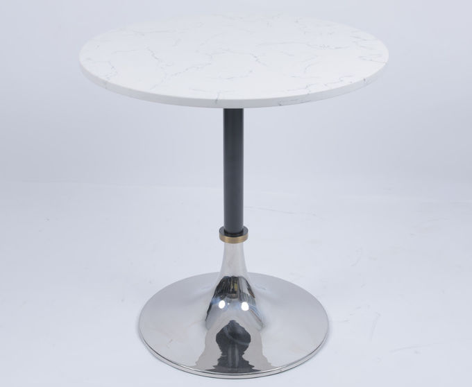 Kaffeetafel für das Wohnzimmer, Marmor, Metall 2